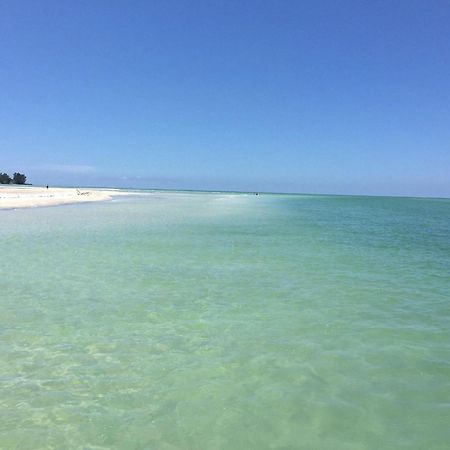 Oceanview, In Village, 20-Steps To Path Of Best Beach, Tiki-Bar, Free Bikes And Paddle-Boards! سيستا كي المظهر الخارجي الصورة