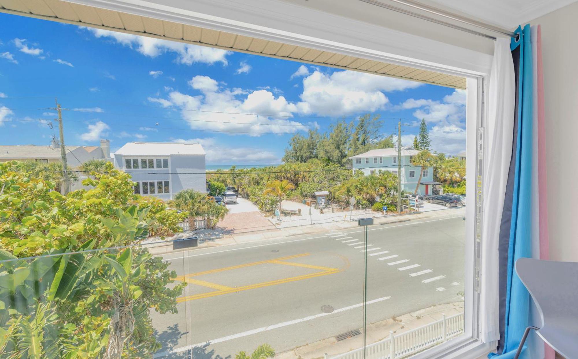 Oceanview, In Village, 20-Steps To Path Of Best Beach, Tiki-Bar, Free Bikes And Paddle-Boards! سيستا كي المظهر الخارجي الصورة