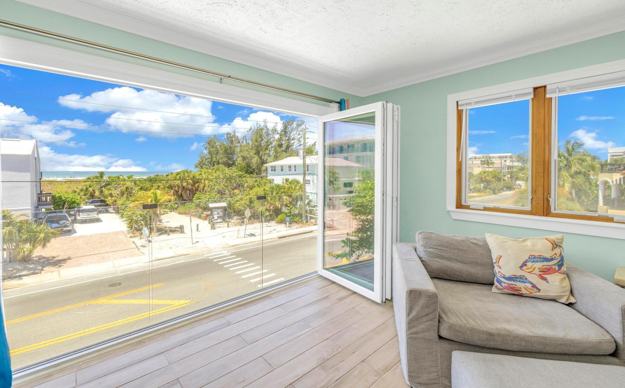 Oceanview, In Village, 20-Steps To Path Of Best Beach, Tiki-Bar, Free Bikes And Paddle-Boards! سيستا كي المظهر الخارجي الصورة